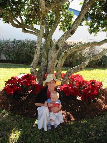 Flowers and landscaping at the Space Center are beautiful